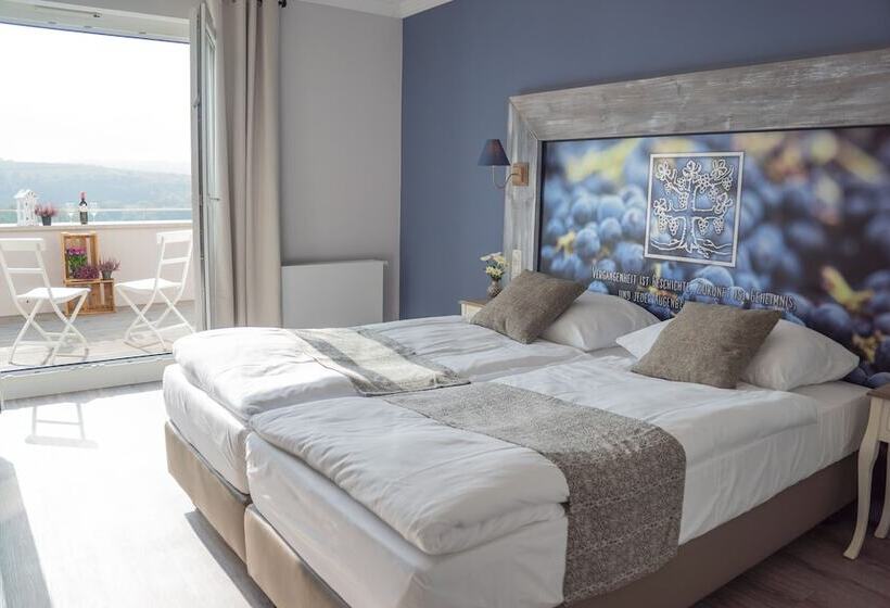 Trautwein   Das Winzerhotel Am La Roche