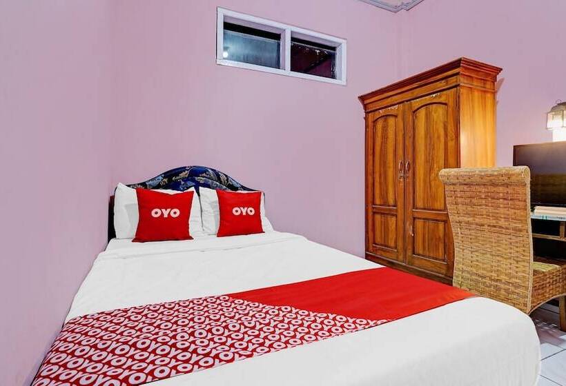 هتل Oyo 90289 Lestari Syariah Homestay