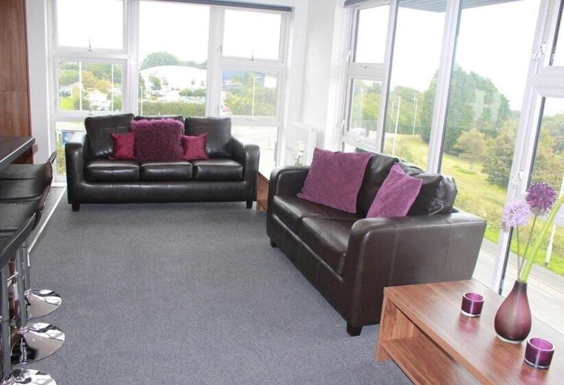 بنسيون Comfortable Ensuite Rooms, Plymouth   Hostel