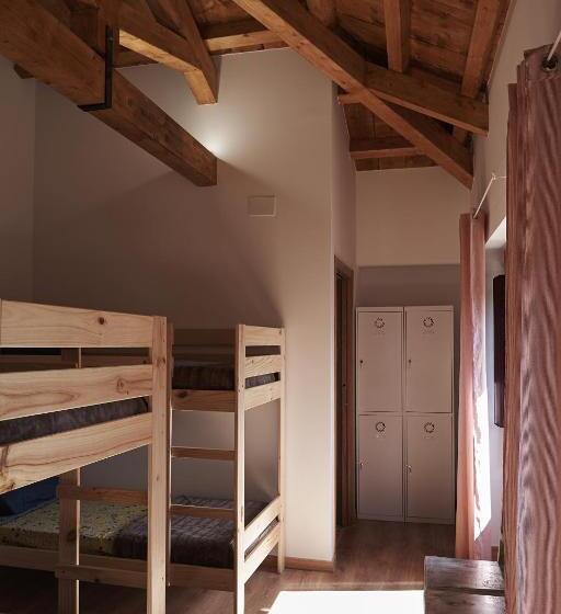 ユースホステル Parga Natura Alojamiento