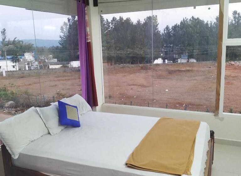 בית מלון כפרי Green Apple Resorts