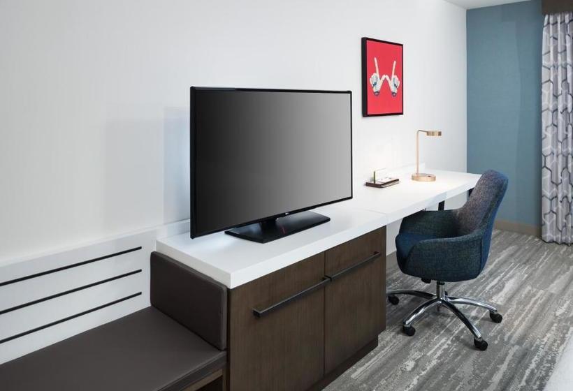 Hotel Hilton Garden Inn Madison Downtown