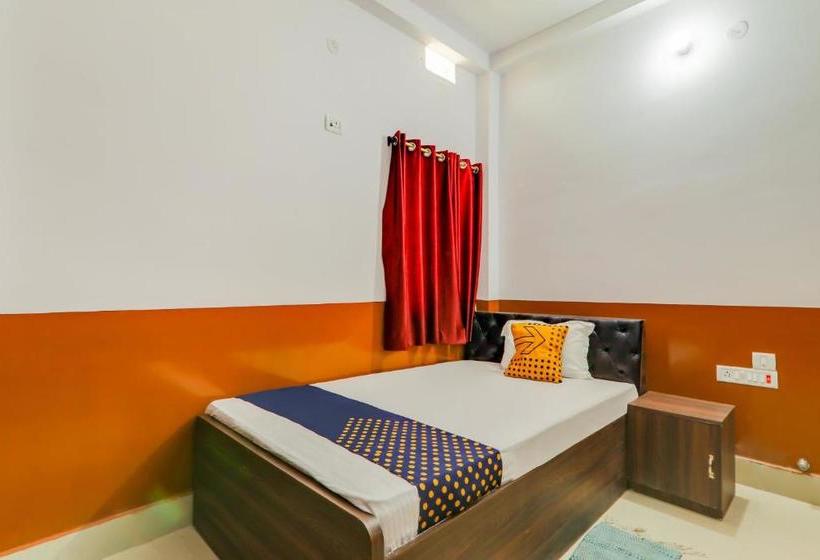 호텔 Spot On 808342  Pratima And Banquet Hall
