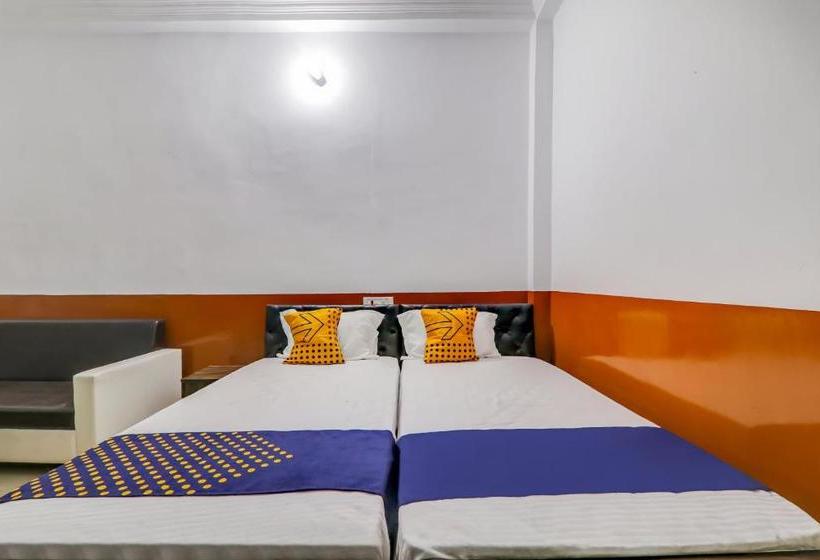 호텔 Spot On 808342  Pratima And Banquet Hall
