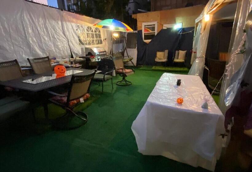 بنسيون Charming 2 Bedrooms Apt 10 Mins To Nycity