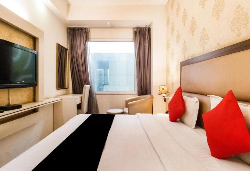 فندق Capital O 73515 Surya Kiran Inn 2