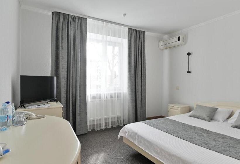 Makis Hotel Spa