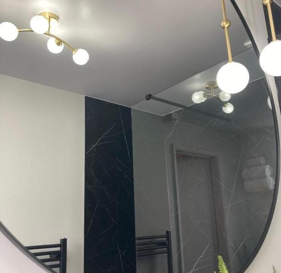 هتل Abbey Court Guest House