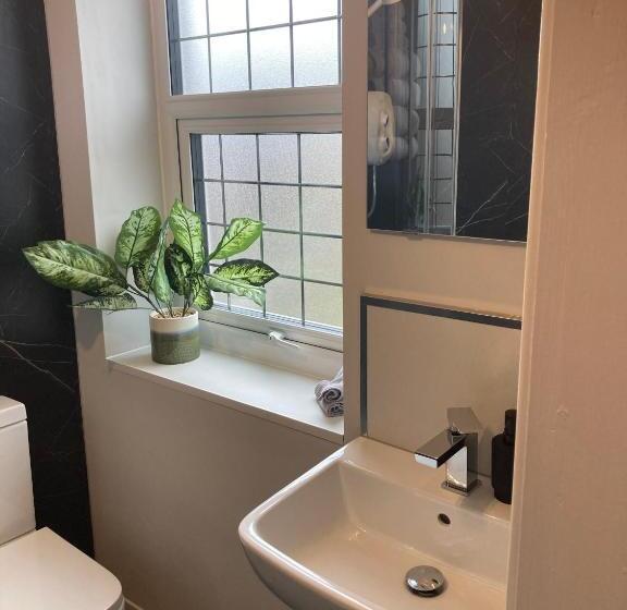 هتل Abbey Court Guest House