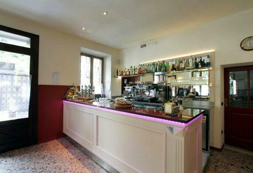 فندق Albergo Maccagno