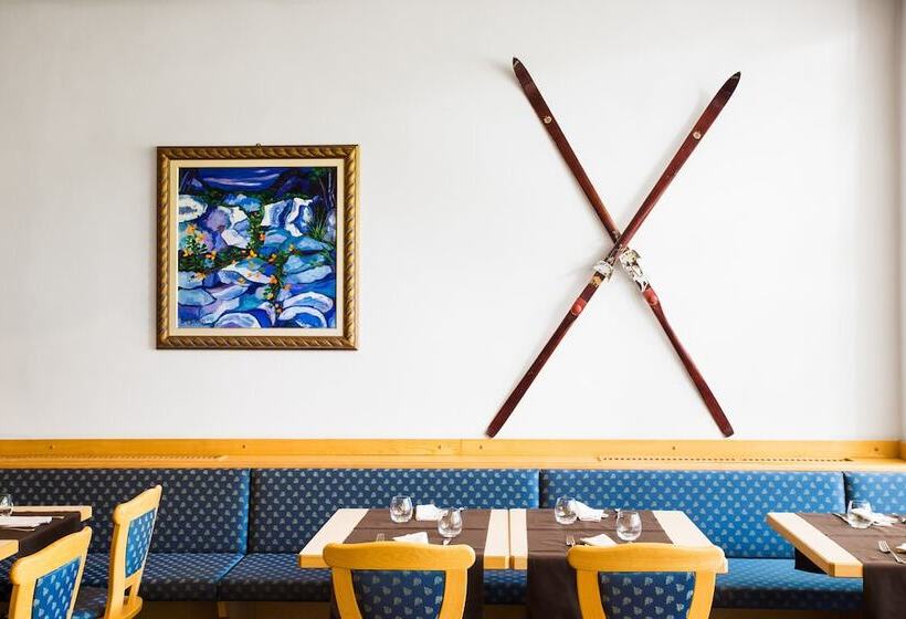 هتل Ambiez Residence