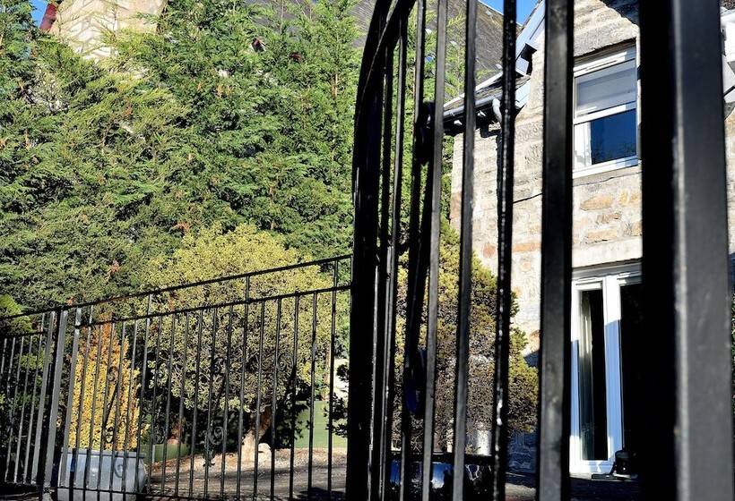 فندق Ardvane Bed & Breakfast