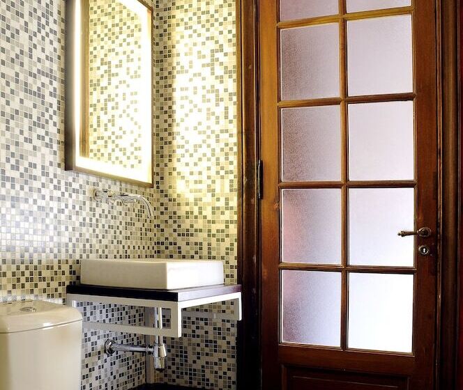 هتل Babel Boutique