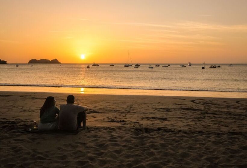 בית מלון כפרי Bosque Del Mar, Playa Hermosa
