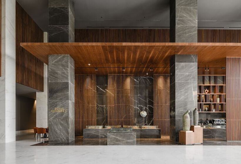 هتل Dusit Thani Lakeview Cairo