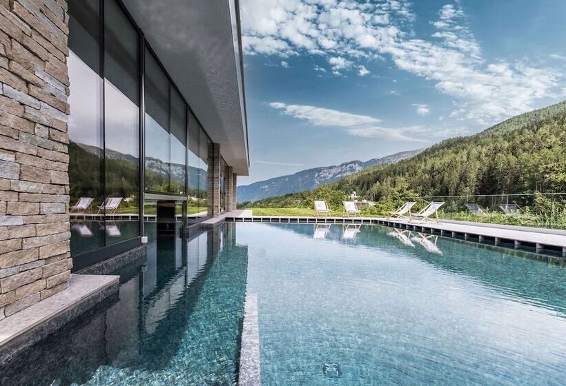 فندق Gaia Residence