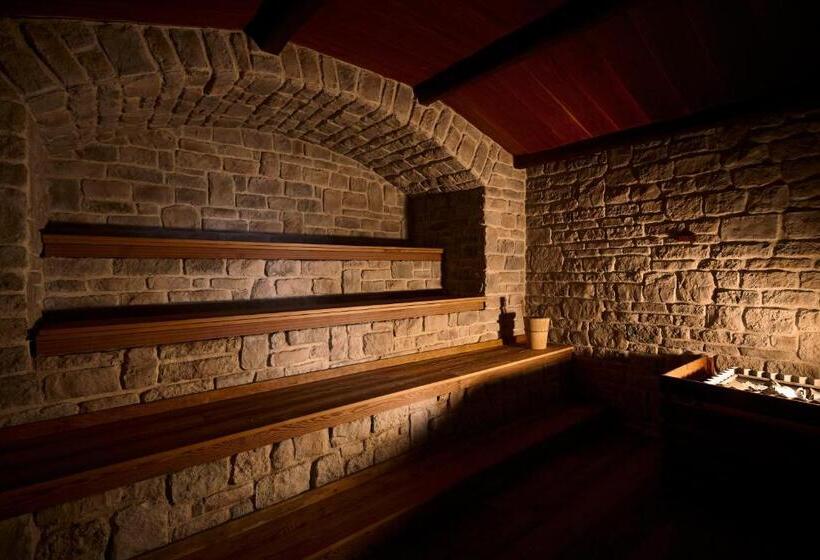 فندق Chaberton Lodge & Spa