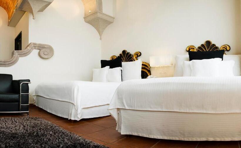 هتل Herencia By Hosting House