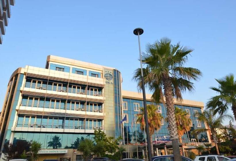 هتل Vlora International