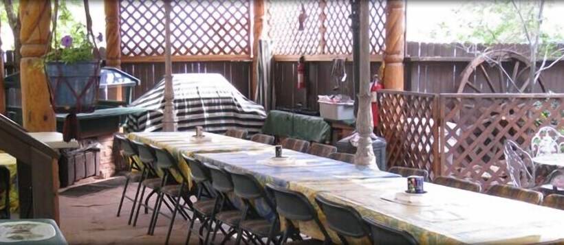 Общежитие Inn At Halona