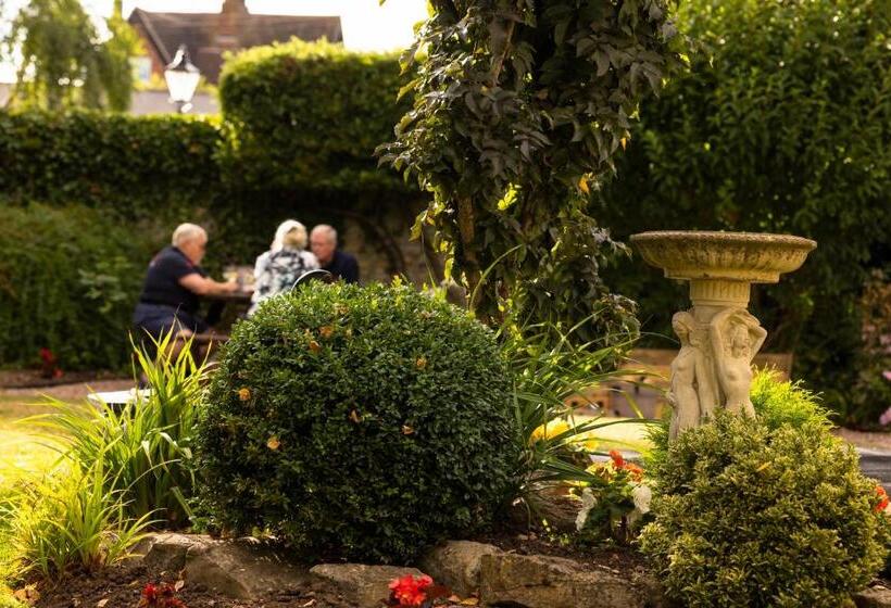 ホテル Karma Salford Hall