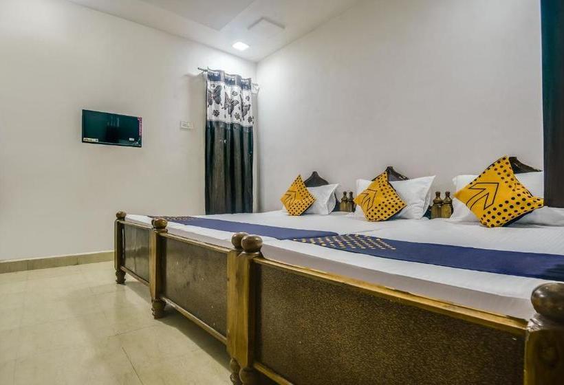 호텔 Spot On 67523 Balaji Guest House