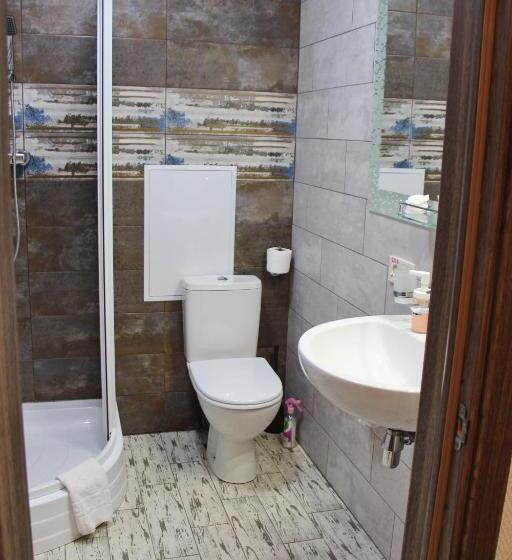 Molex Apartments 3