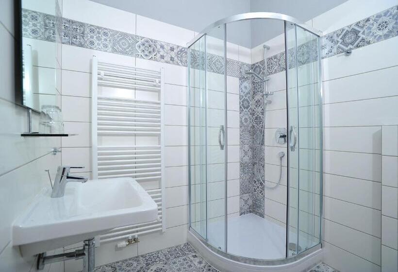 پانسیون Penzion Královské Lázně