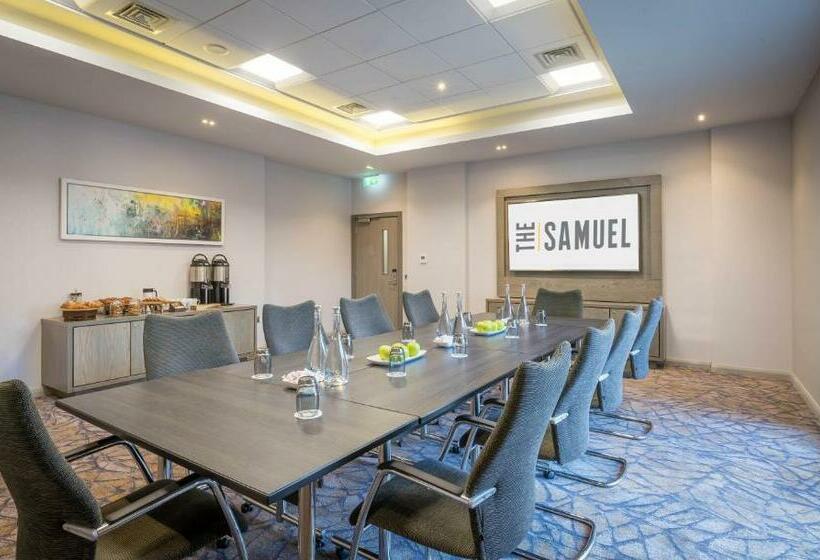 هتل The Samuel