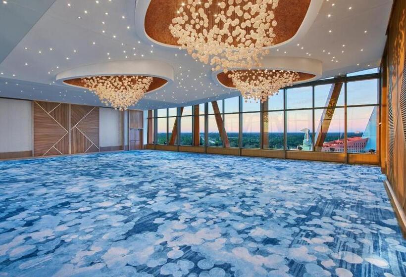 فندق Walt Disney World Swan Reserve