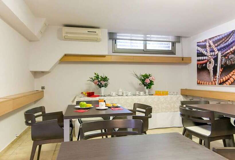 Aparthotel Bardon