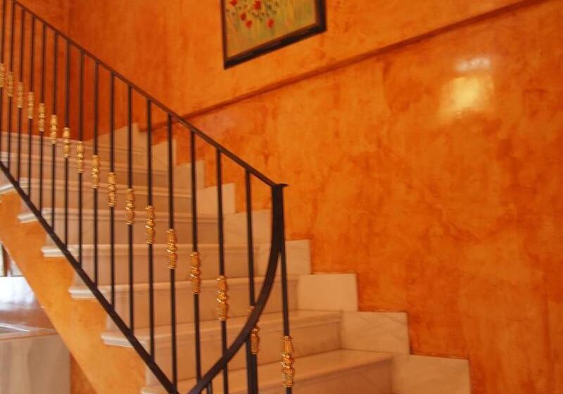 Hostal Tres Soles