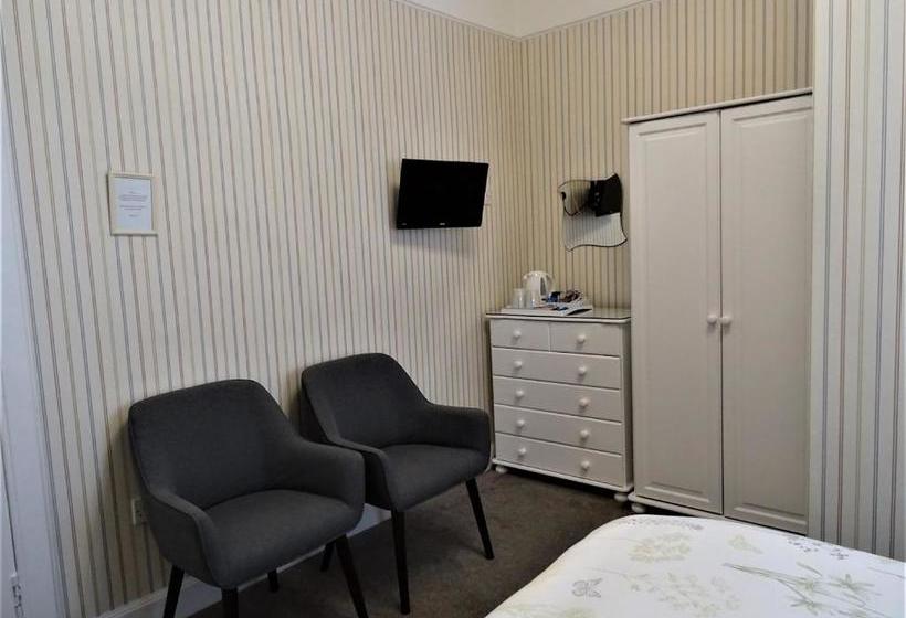 فندق Adam Guest House