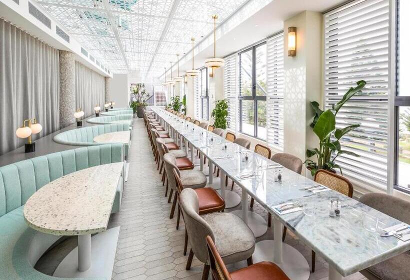 هتل Crowne Plaza Sydney Coogee Beach, An Ihg