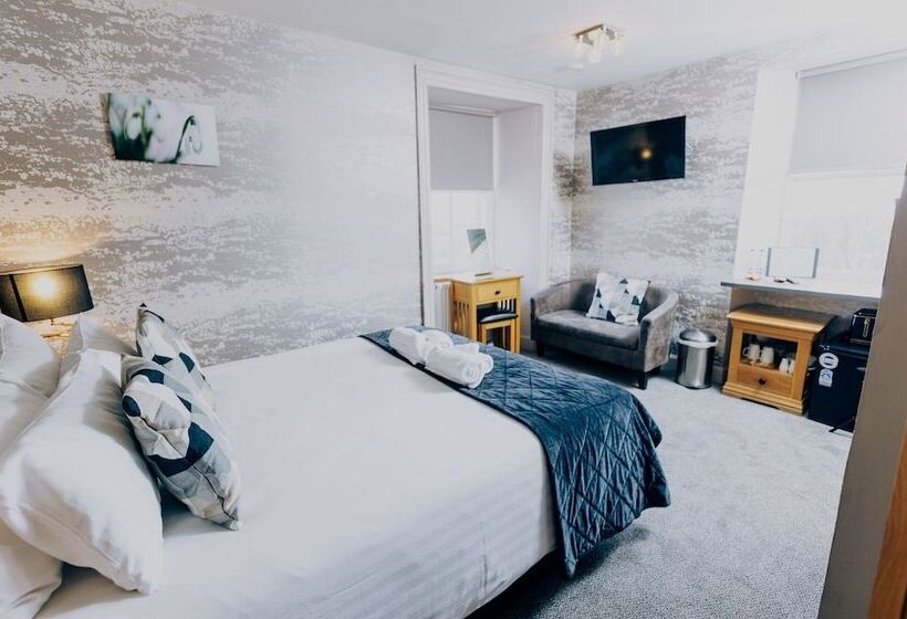 ホテル The Tower Gastro Pub & Apartments