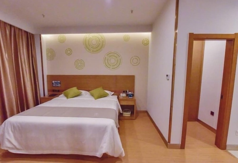 Hotel Greentree Inn Huanggang Qichun County Ouyada Square Express