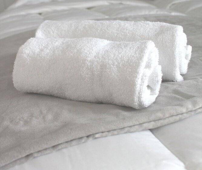 ホテル Clos De La Vaupalière   Rouen