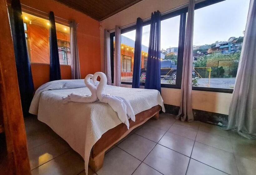 Cabinas Selva Verde