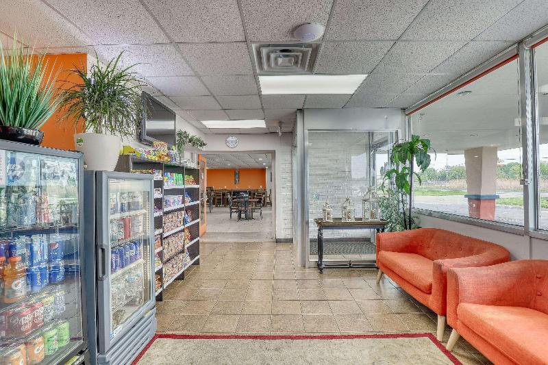 فندق Suburban Studios Neenah