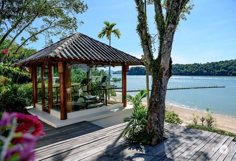 فندق Chandara Resort & Spa Phuket
