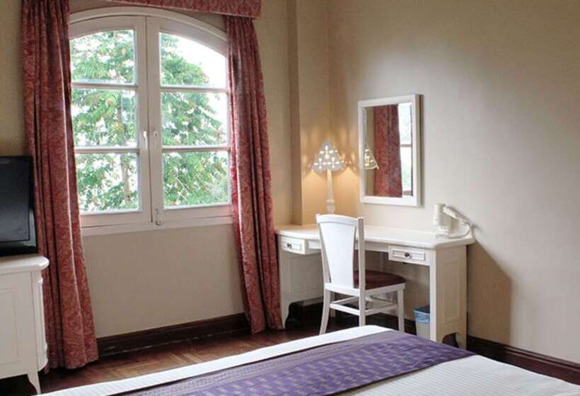 فندق Colmar Tropicale