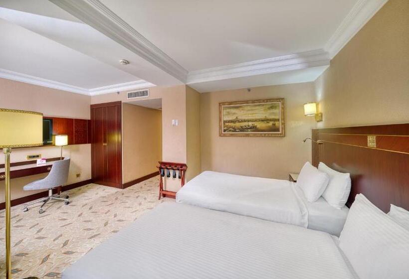ホテル Crowne Plaza Istanbul   Old City, An Ihg