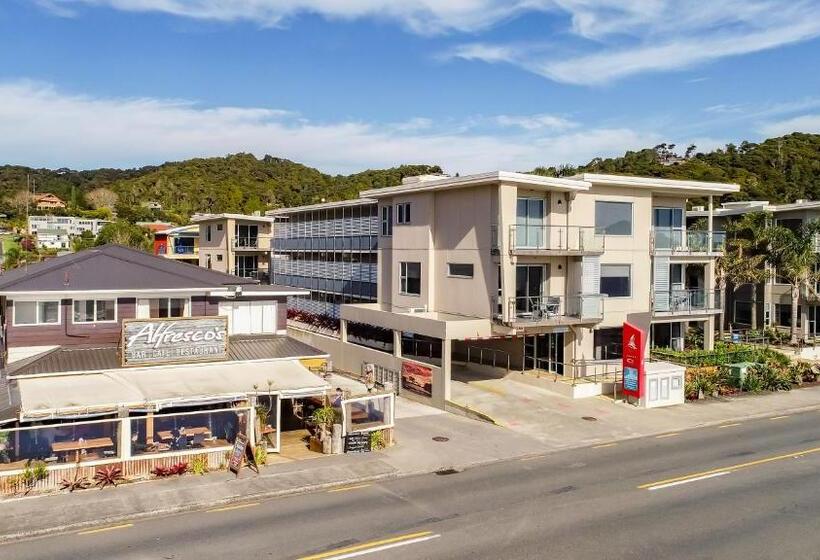 هتل Edgewater Palms Apartments