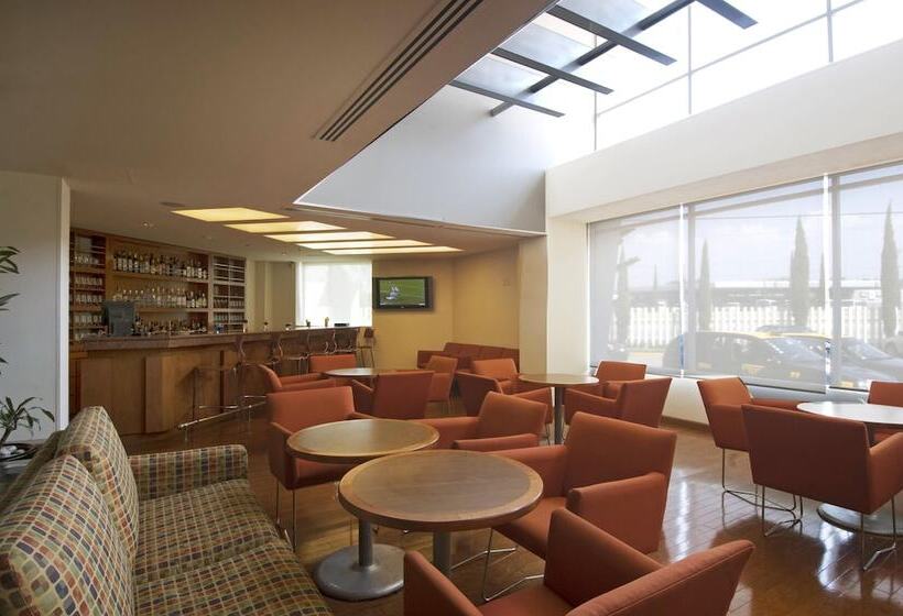 Hotel Fiesta Inn Express Puebla Finsa