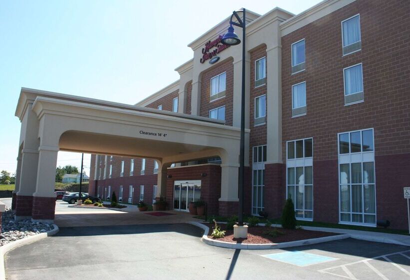 هتل Hampton Inn & Suites Saint John