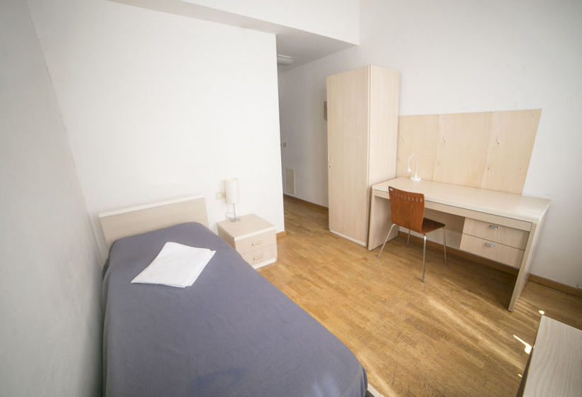 هتل Sunny Terrace Hostel