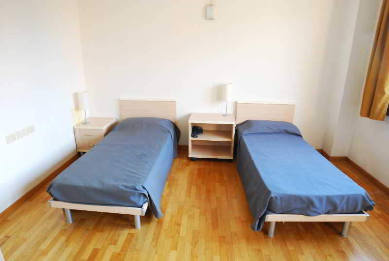 هتل Sunny Terrace Hostel