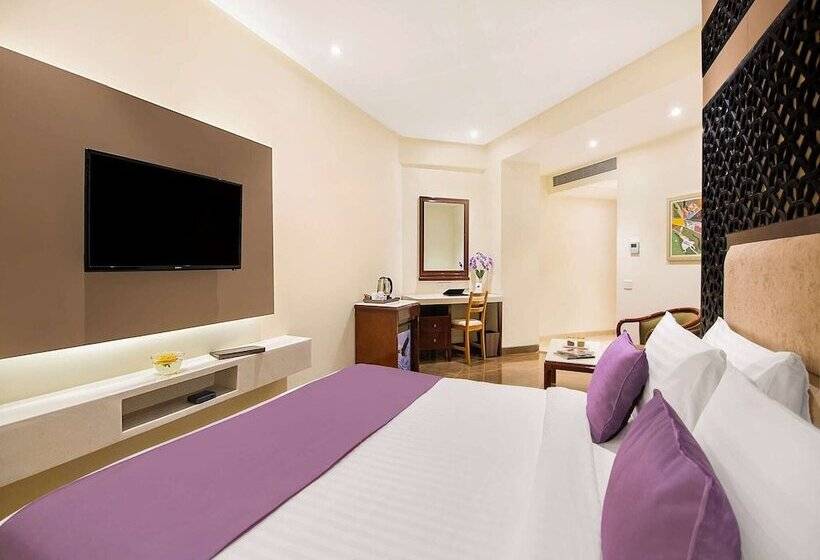 فندق Hrj Sarovar Portico Indore