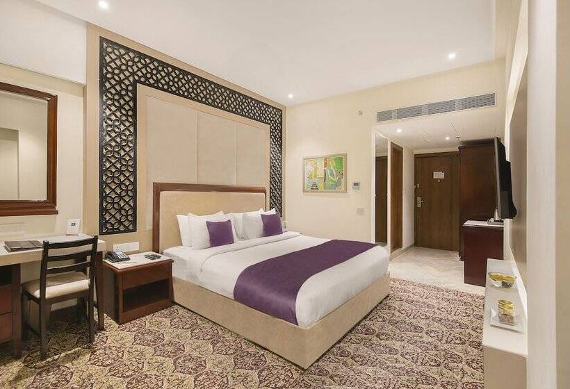 فندق Hrj Sarovar Portico Indore