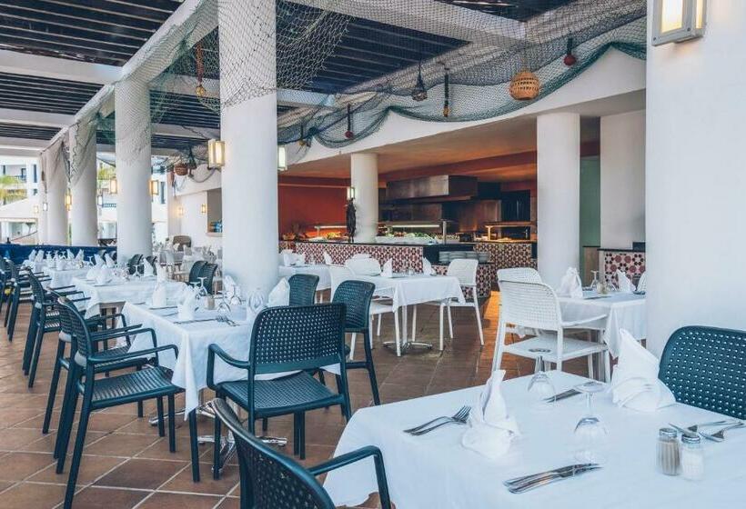 هتل Iberostar Waves Saidia